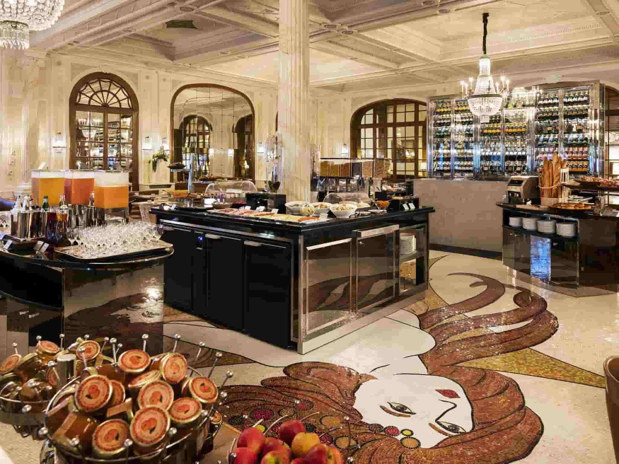 Hotel Barriere Le Normandy Deauville Exteriör bild